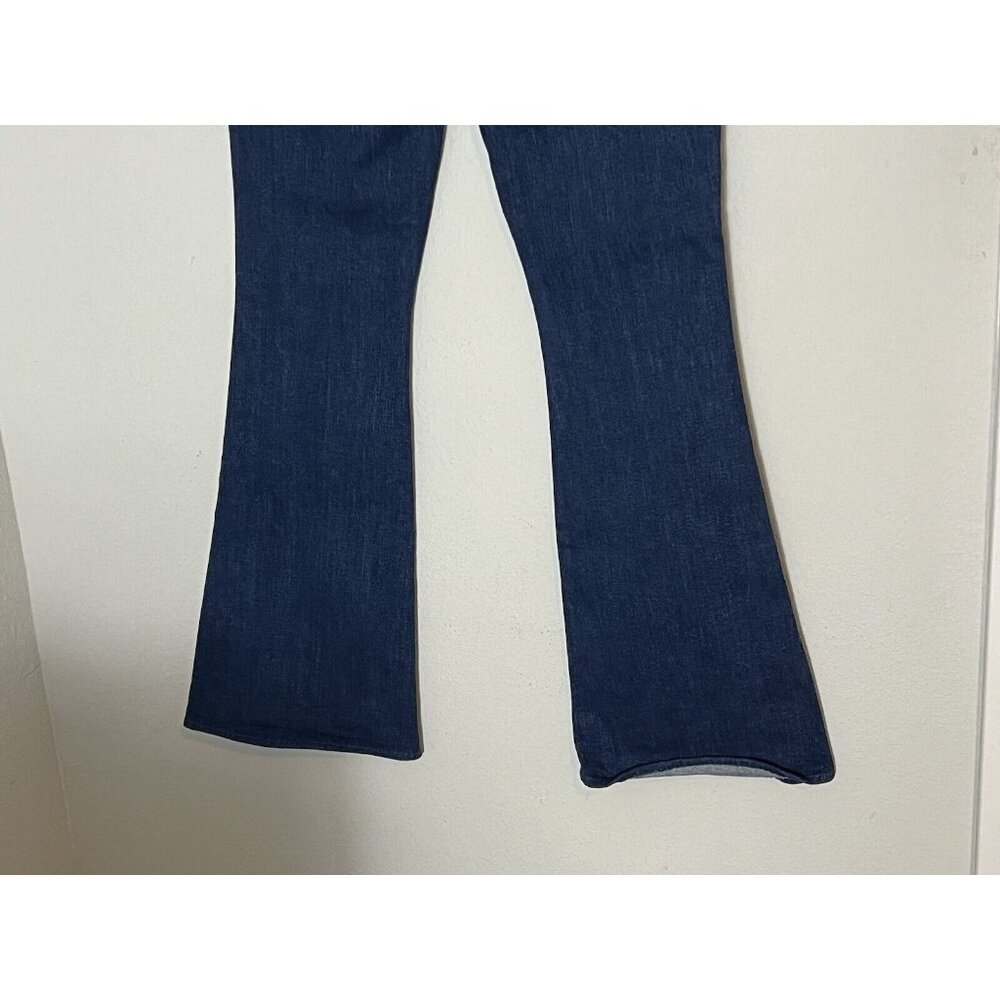 Mother Denim The Weekender Fray Flare Jeans in Teaming Up Blue Size 27 *Hemmed* - Picture 7 of 16